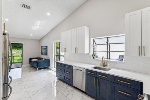 7851 Villa Nova Dr, Boca Raton FL 33433-1028 exterior