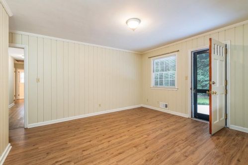 2523 Birchwood Dr, Atlanta GA 30305-3819 exterior