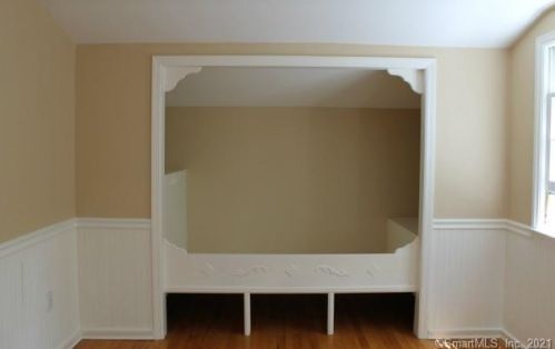 22 Linden Rd, Ridgefield CT 06877-3216 exterior