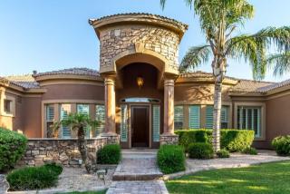 2679 Lynx Pl, Chandler AZ  85249-2024 exterior