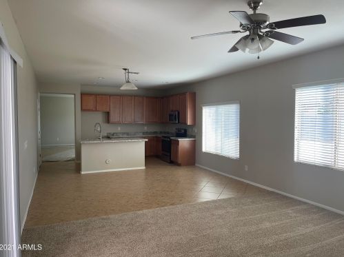 7126 21 Dr, Phoenix AZ 85015-4501 exterior