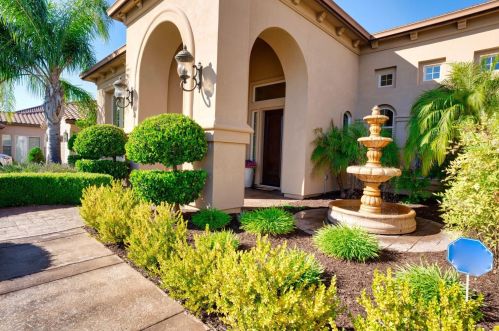 668 Glen-mady Way, Folsom CA 95630-6275 exterior