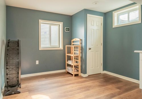 1049 Cedar Crst Dr, Bull Valley IL 60014-6931 exterior