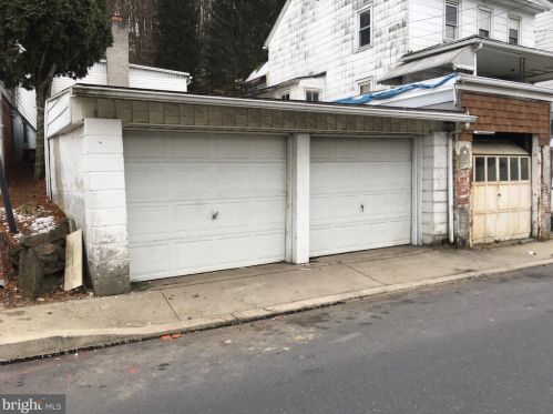 531 Peacock St, Primrose, PA 17901-1004