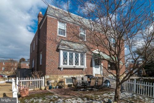 1841 Glendale Ave, Philadelphia, PA 19111-3402