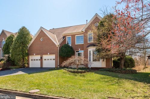 13221 Stable Brook Way, Herndon, VA 20171-2926