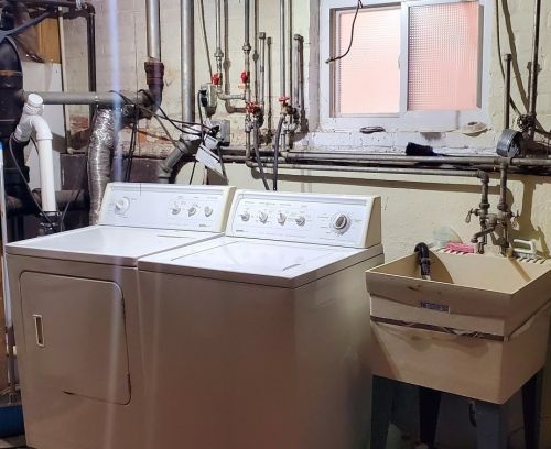 5654 Kolin Ave, Chicago IL 60629-5234 exterior