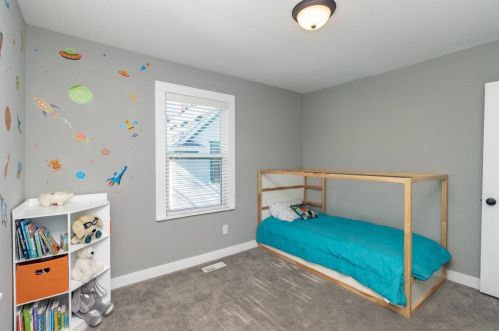 956 Dayton Ave, Saint Paul MN 55104-6544 exterior