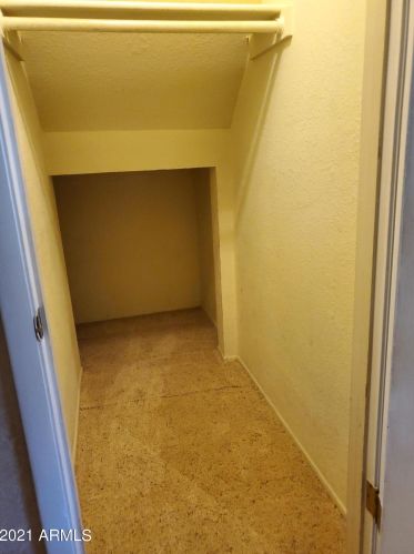 8225 Central Ave, Phoenix AZ 85020-3560 exterior