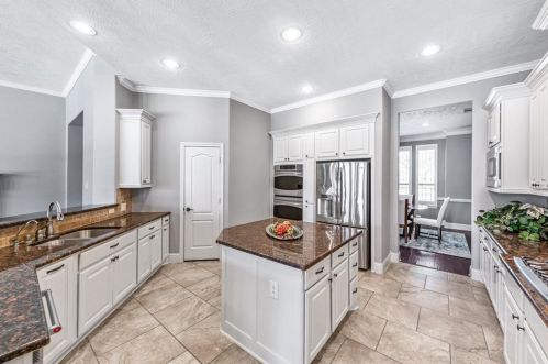 5411 Mustang Rdg Ln, Fulshear TX 77441-2150 exterior