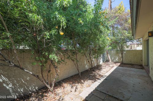 4924 Edgemont Ave, Phoenix AZ  85008-1621 exterior