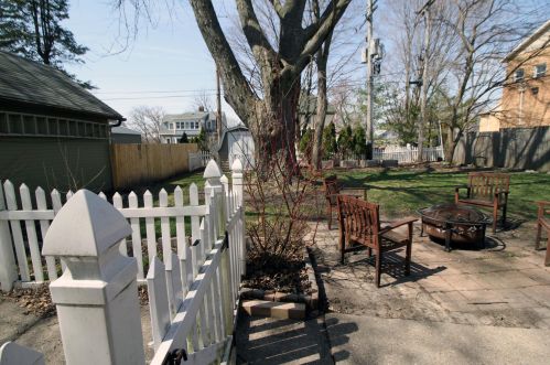 1008 8 St, Watertown WI 53094-4743 exterior