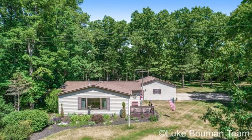 1771 51 St, Fennville MI 49408-9568 exterior