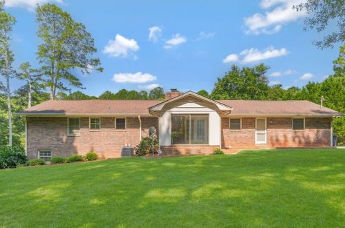 4608 Mink Livsey Rd, Lithonia, GA 30039-6772