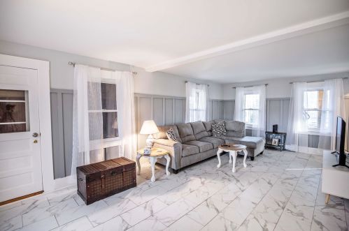 56 Walker St, Concord NH  03301-3162 exterior