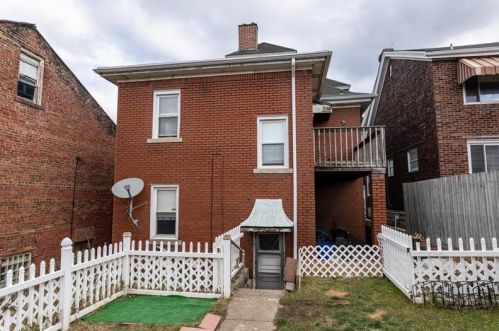 222 39 St, Pittsburgh PA 15201-1834 exterior