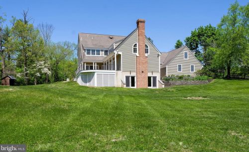 38 Carter Rd, Princeton NJ 08540-2110 exterior