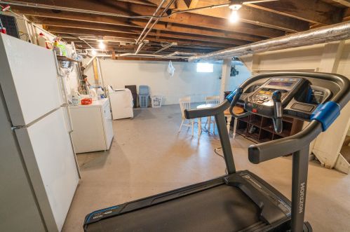 3495 Frederick Ave, Milwaukee WI 53211-2902 exterior