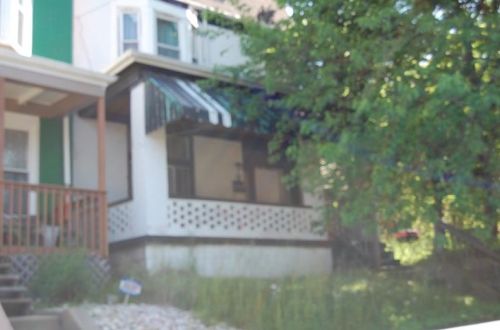 7211 Mt Vernon St, Pittsburgh PA 15208-1220 exterior