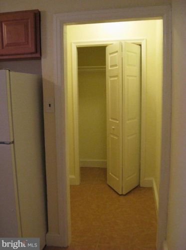 802 2nd St, Philadelphia PA 19122-3324 exterior