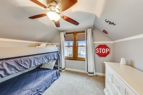 5337 Nashville Ave, Chicago IL 60638-1217 exterior