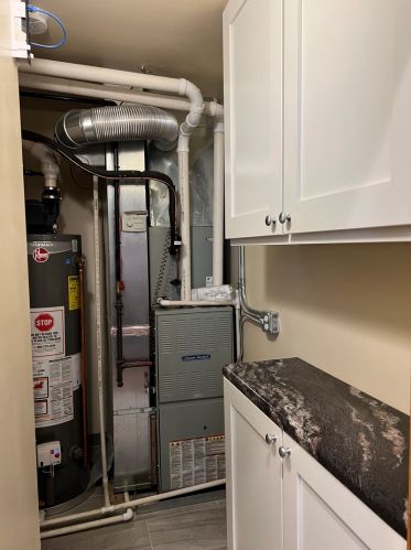 2238 Addison St, Chicago IL 60618-6048 exterior