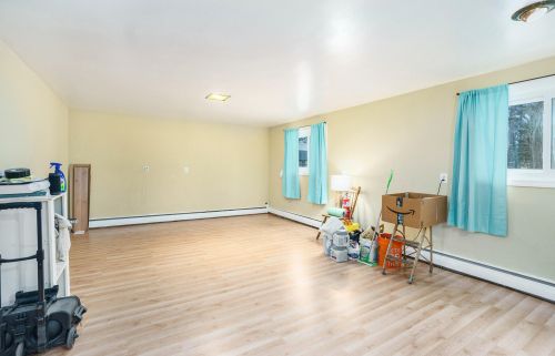 6358 Plainfield Ave, Kalamazoo MI 49048-9477 exterior