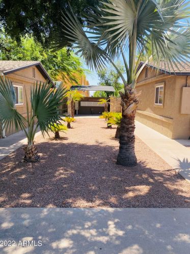 3233 37th St, Phoenix AZ  85018-6348 exterior