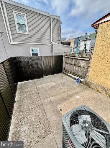 2531 Cedar St, Philadelphia PA 19134-4318 exterior