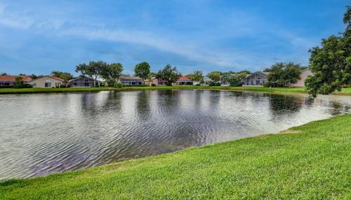 9783 Harbour Lk Cir, Boynton Beach FL 33437-3815 exterior
