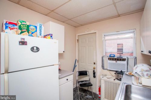 7316 Frankford Ave, Philadelphia PA 19135-3405 exterior