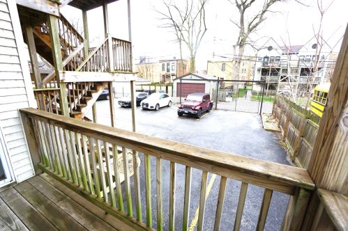 4220 Champlain Ave, Chicago IL  60653-2951 exterior