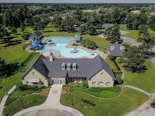 7018 Dewberryshores Ln, Humble TX 77396-4352 exterior