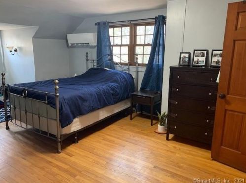 34 Laurel Dr, Killingly CT 06241-2217 exterior