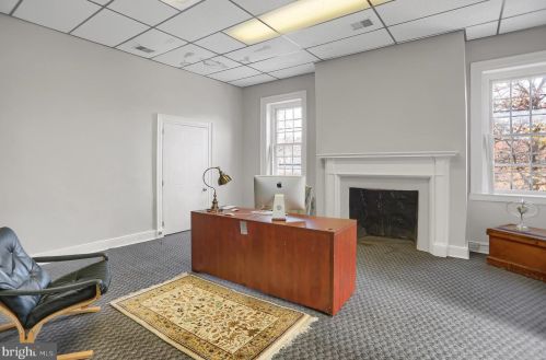 301 Penn St, Huntingdon PA 16652-1609 exterior