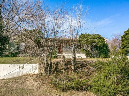 9585 Ash Creek Dr, Dallas TX  75218-3770 exterior