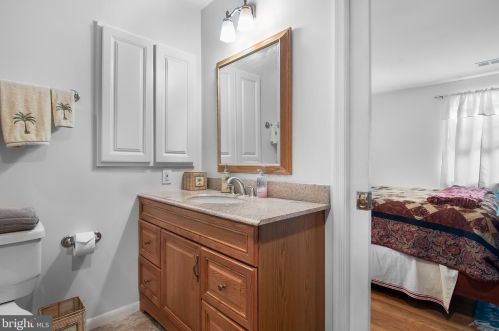 5416 Bromyard Ct, Springfield VA  22015-1924 exterior