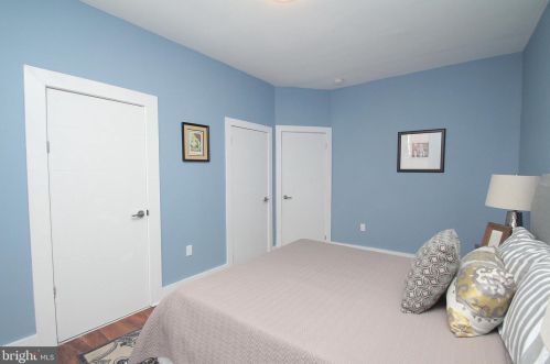 606 American St, Philadelphia PA 19140-5724 exterior