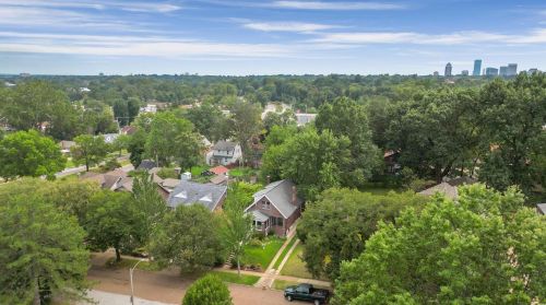 7312 Wellington Ave, Saint Louis MO 63130-1724 exterior