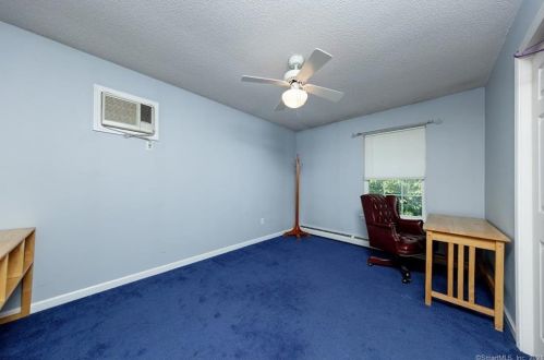 36 Picabo St, Killingly CT 06239-1533 exterior