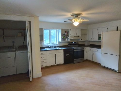 317 High St, Concord NH 03303-1415 exterior