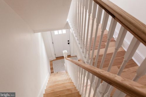 214 James St, Lancaster PA 17603-2839 exterior