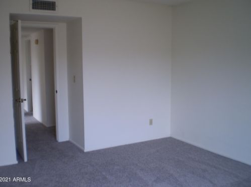 15801 30 Ave, Phoenix AZ 85041-9304 exterior