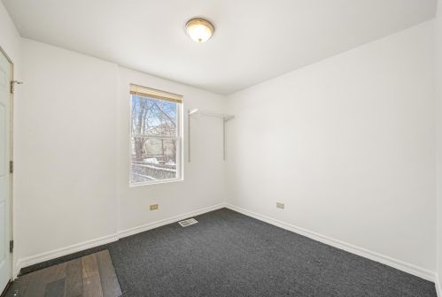 5221 Carpenter St, Chicago IL 60621-1414 exterior