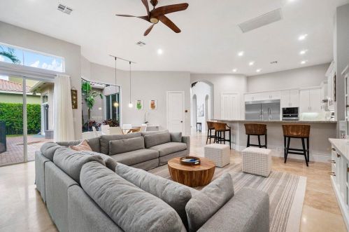 17558 Circle Pond Ct, Boca Raton FL  33496-1002 exterior