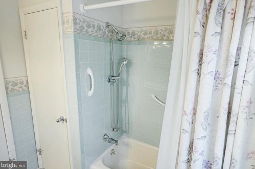 4125 Grandview Rd, Hanover PA 17331-9753 exterior