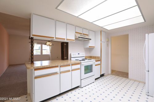 641 Paseo Del Prado, Green Valley AZ 85614-1974 exterior