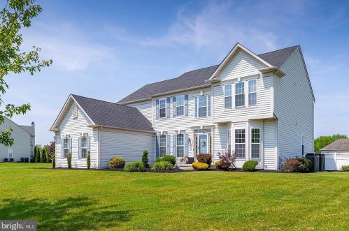 111 Cromwell Dr, Harrison Township, NJ 08062-1808