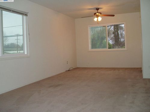 2770 Argyll Ave, Concord CA 94520-4760 exterior