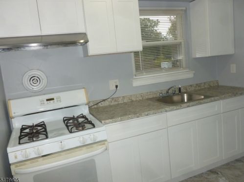 268 Mcbride Ave, Paterson NJ  07501-2650 exterior